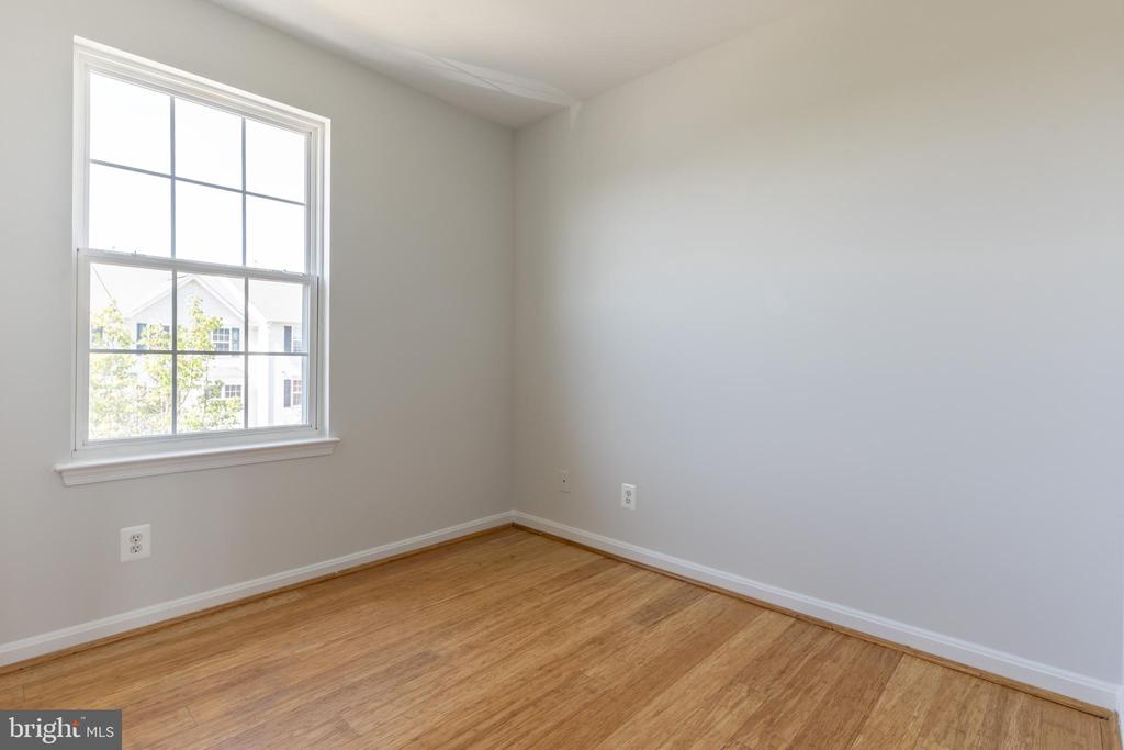 7308 WYTHEVILLE CIRCLE
