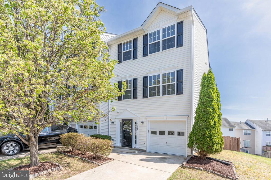 7308 WYTHEVILLE CIRCLE