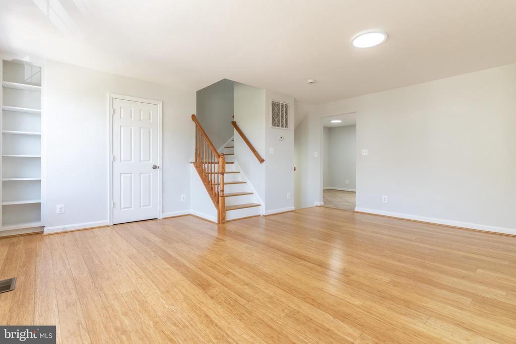 7308 WYTHEVILLE CIRCLE