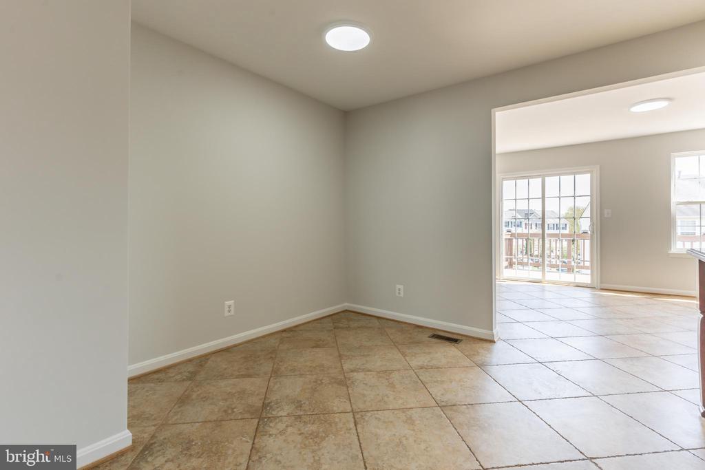 7308 WYTHEVILLE CIRCLE