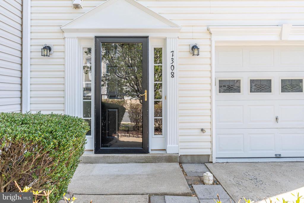 7308 WYTHEVILLE CIRCLE