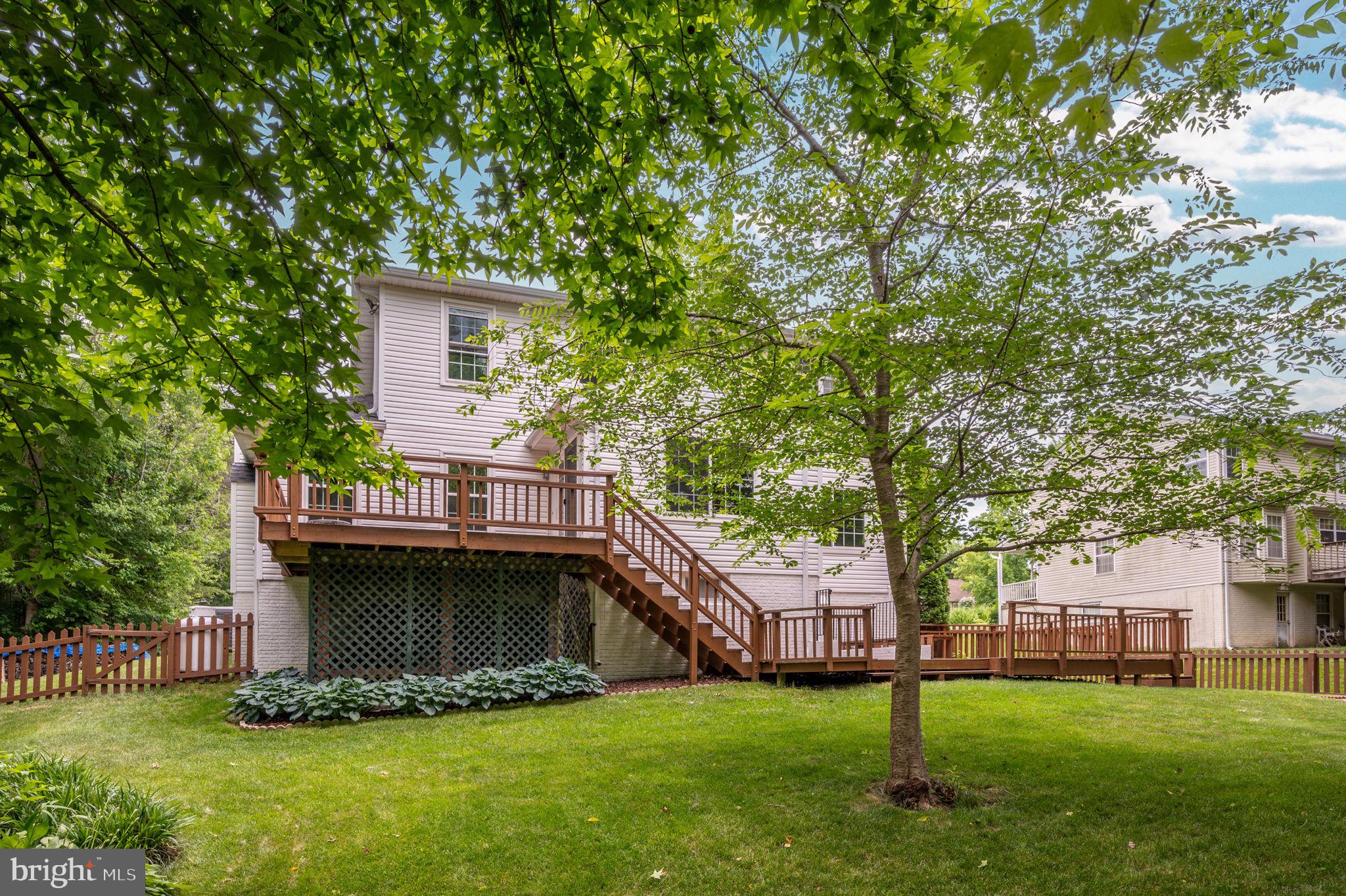 15 Alf Ln