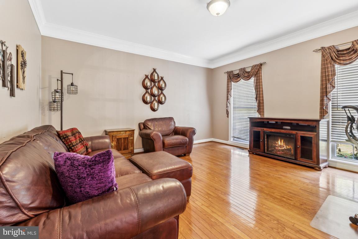 152 Cherry Hill Dr