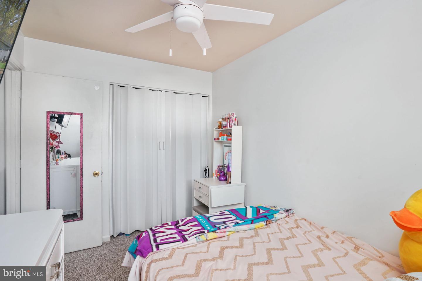 901 Madison Ct