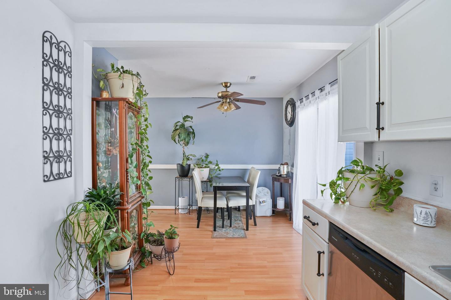901 Madison Ct