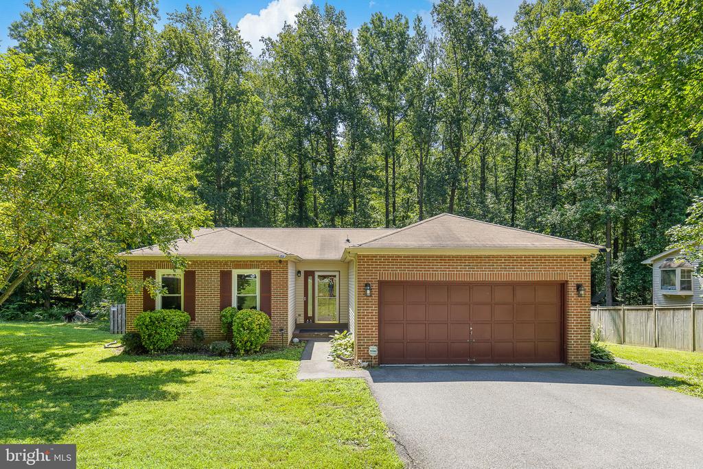 208 Greenspring Dr