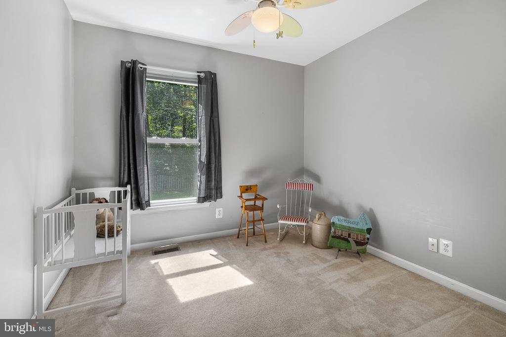 208 Greenspring Dr
