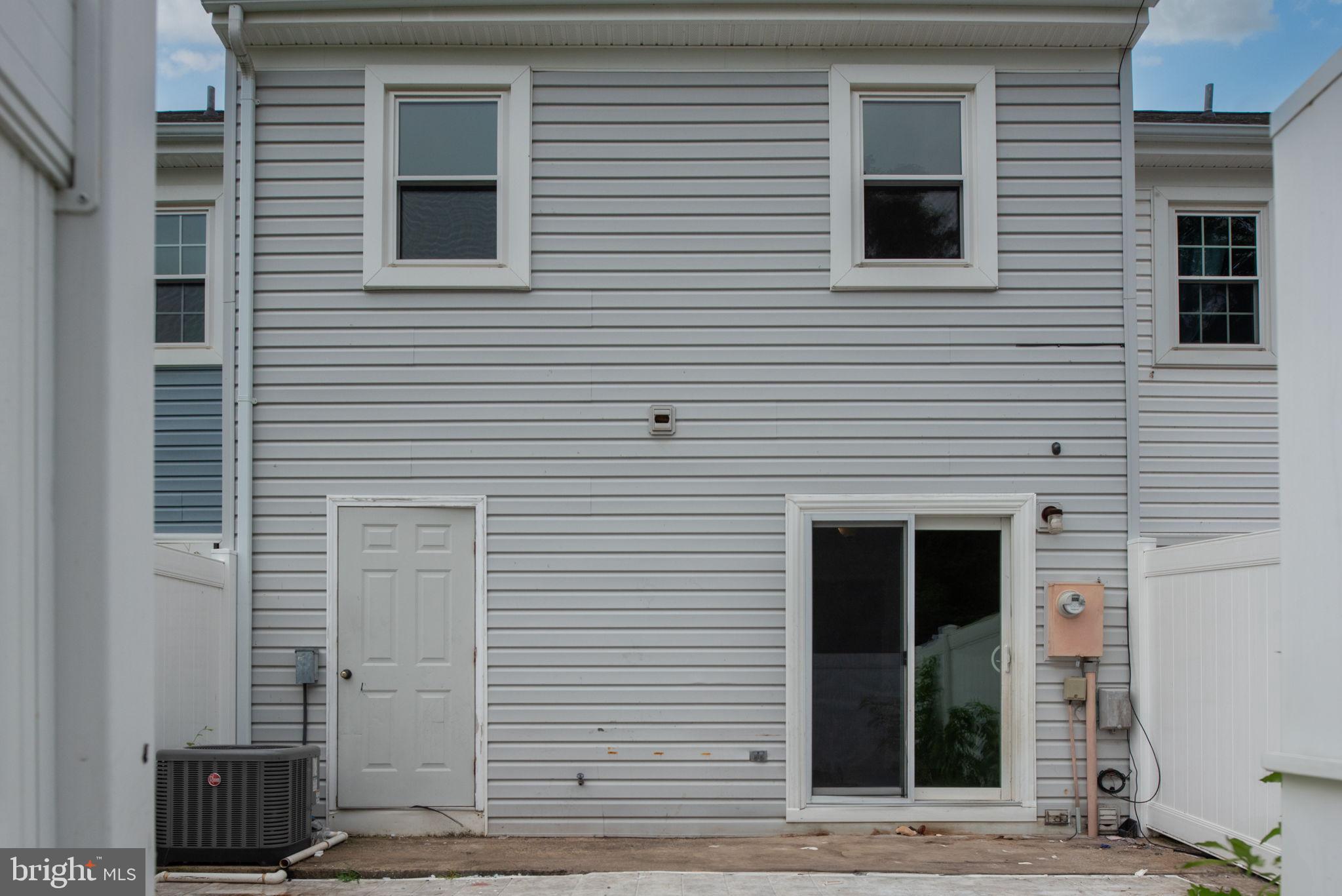 113 Powhatan Ct #105