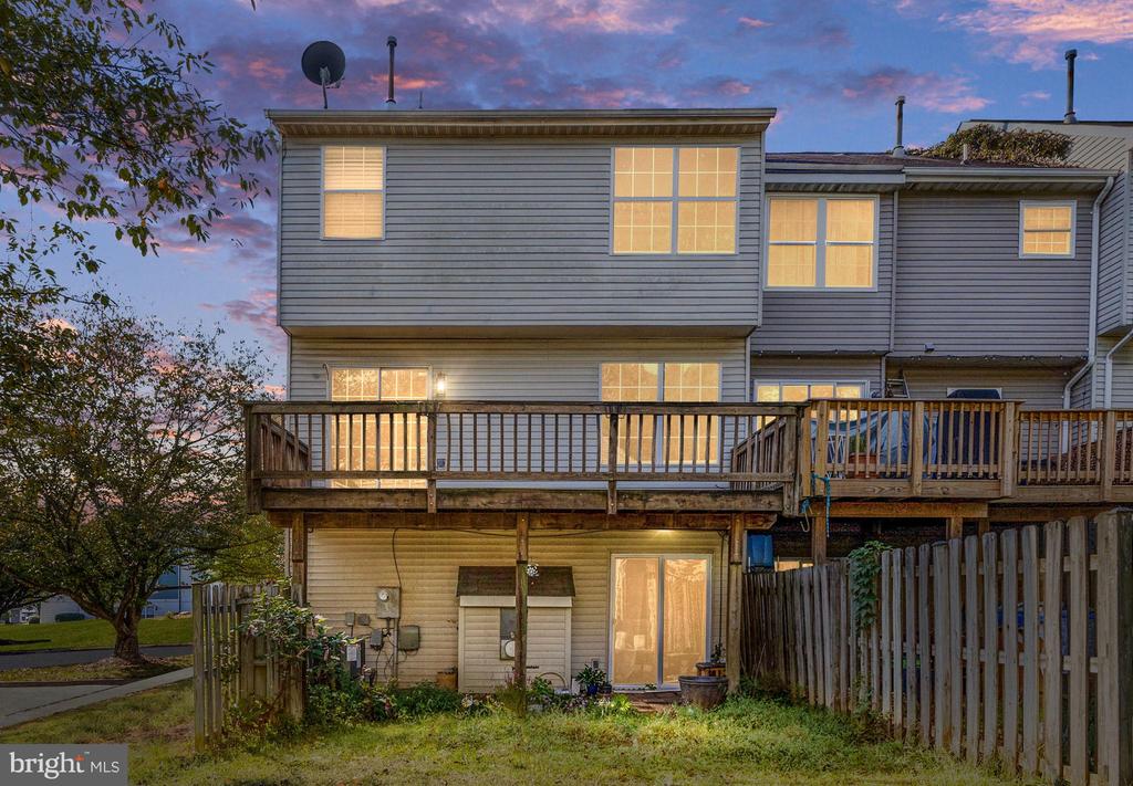 209 BACKRIDGE COURT