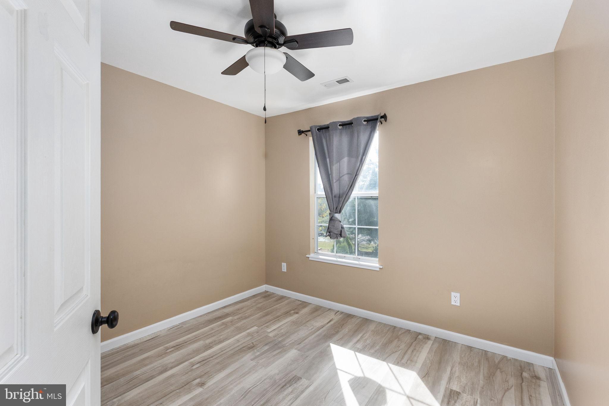 209 BACKRIDGE COURT
