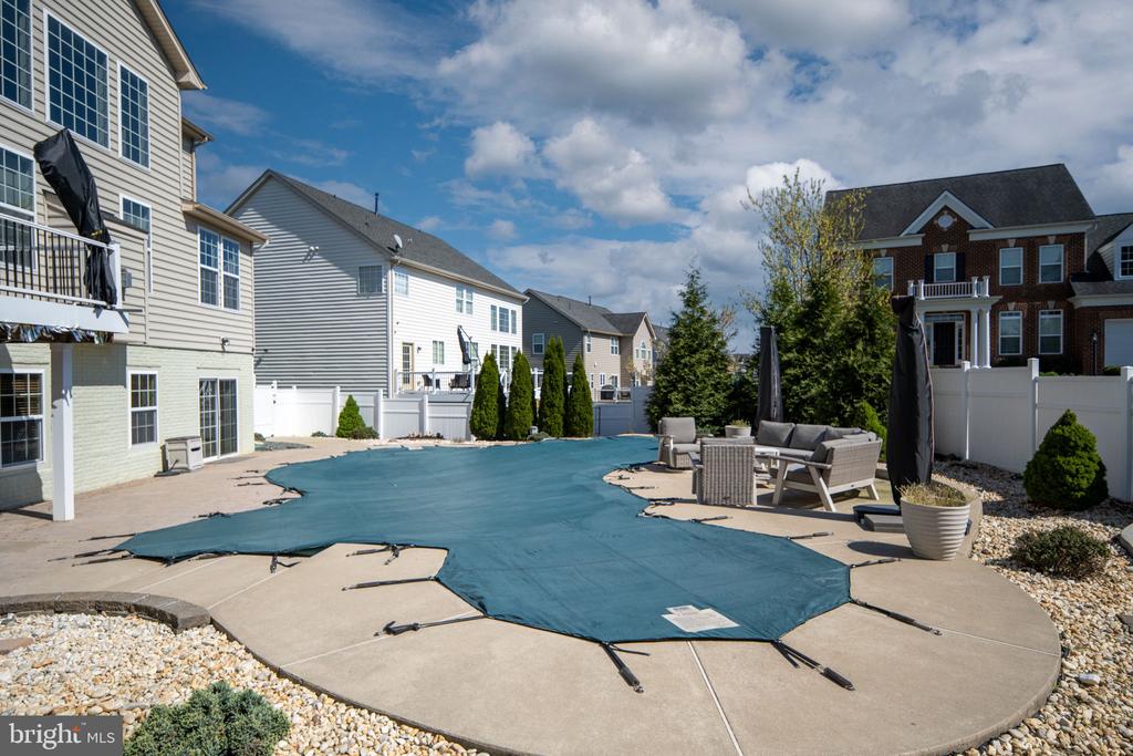 127 COACHMAN CIRCLE