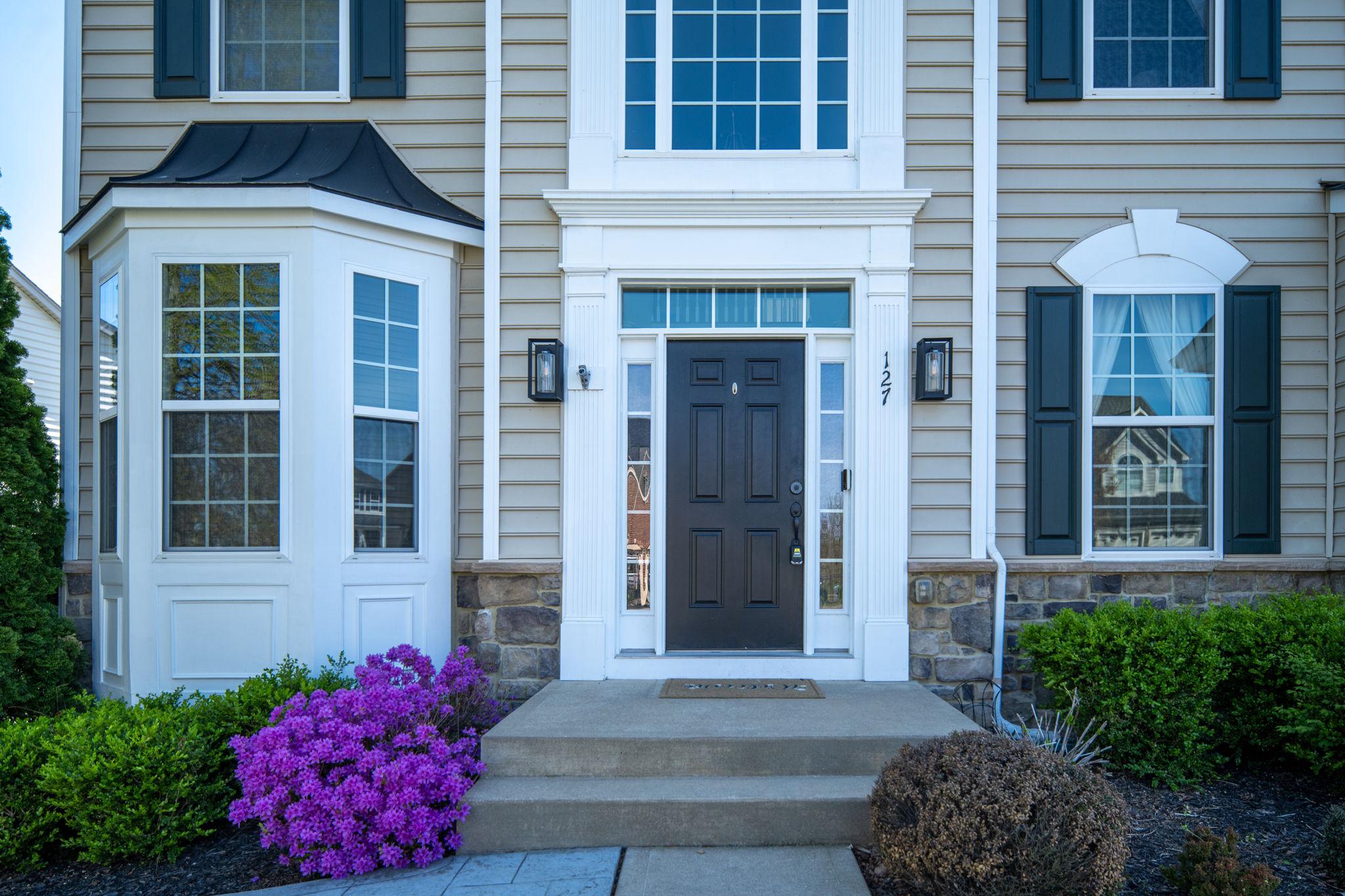 127 COACHMAN CIRCLE
