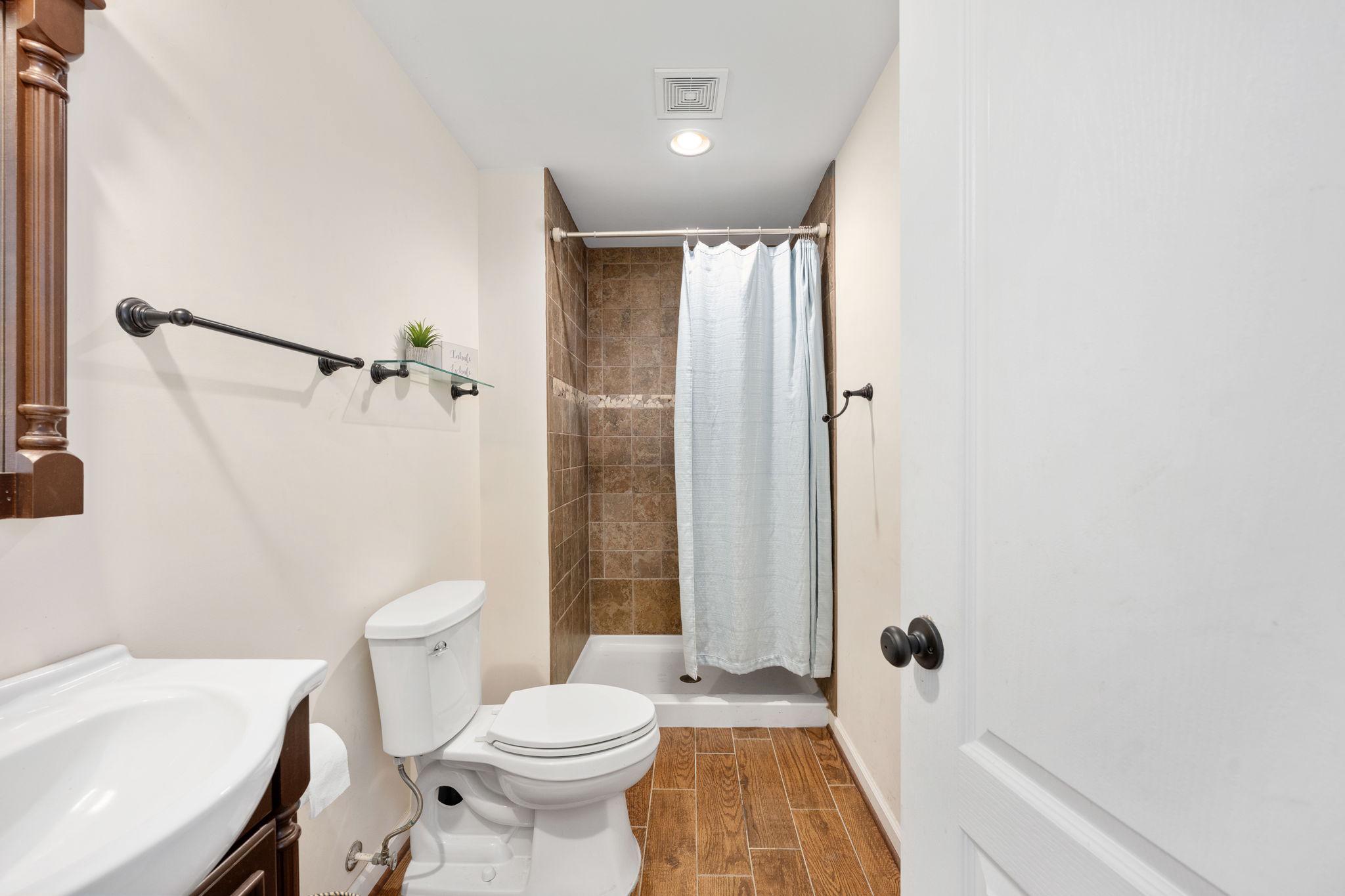 127 COACHMAN CIRCLE
