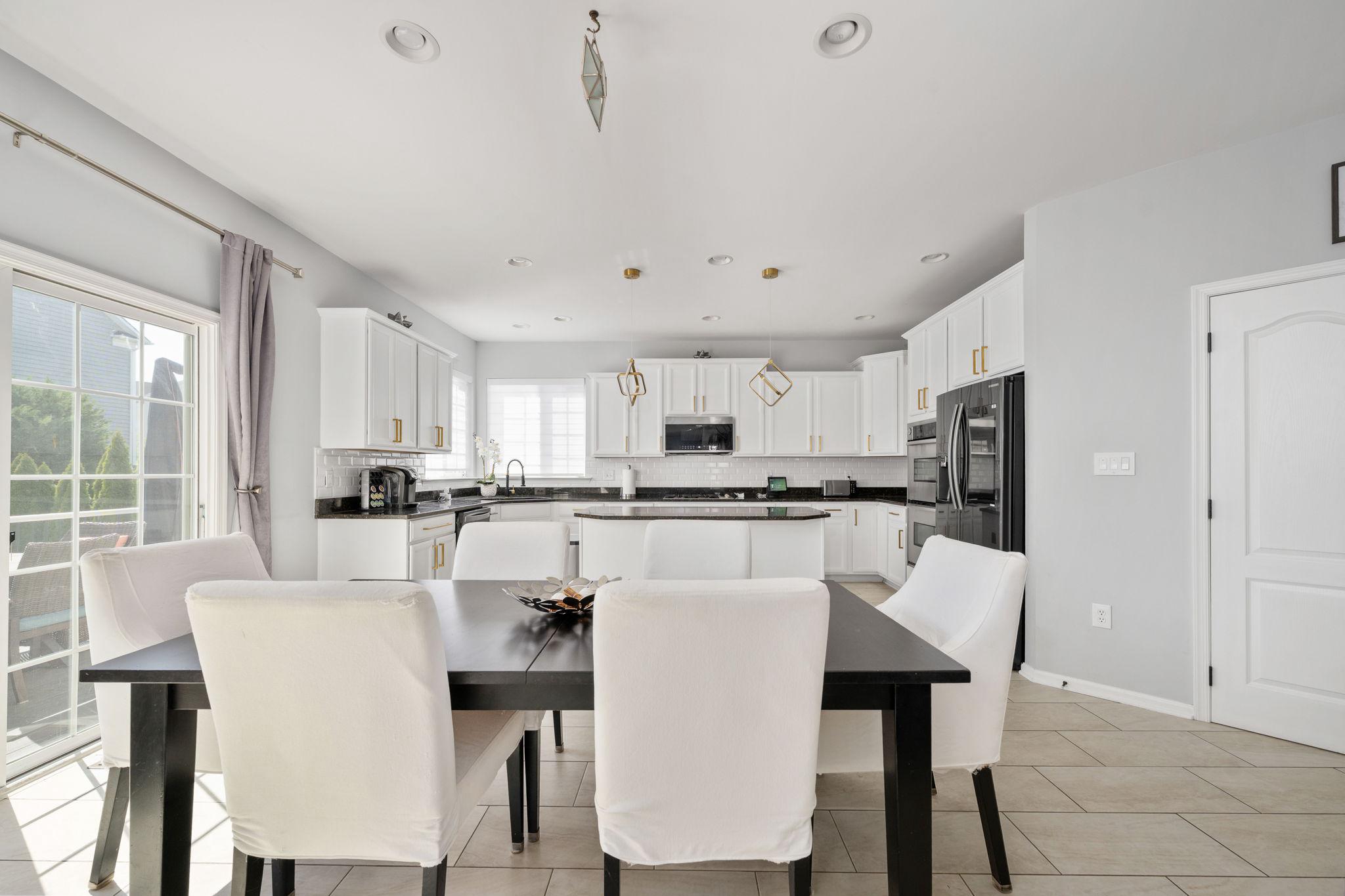 127 COACHMAN CIRCLE
