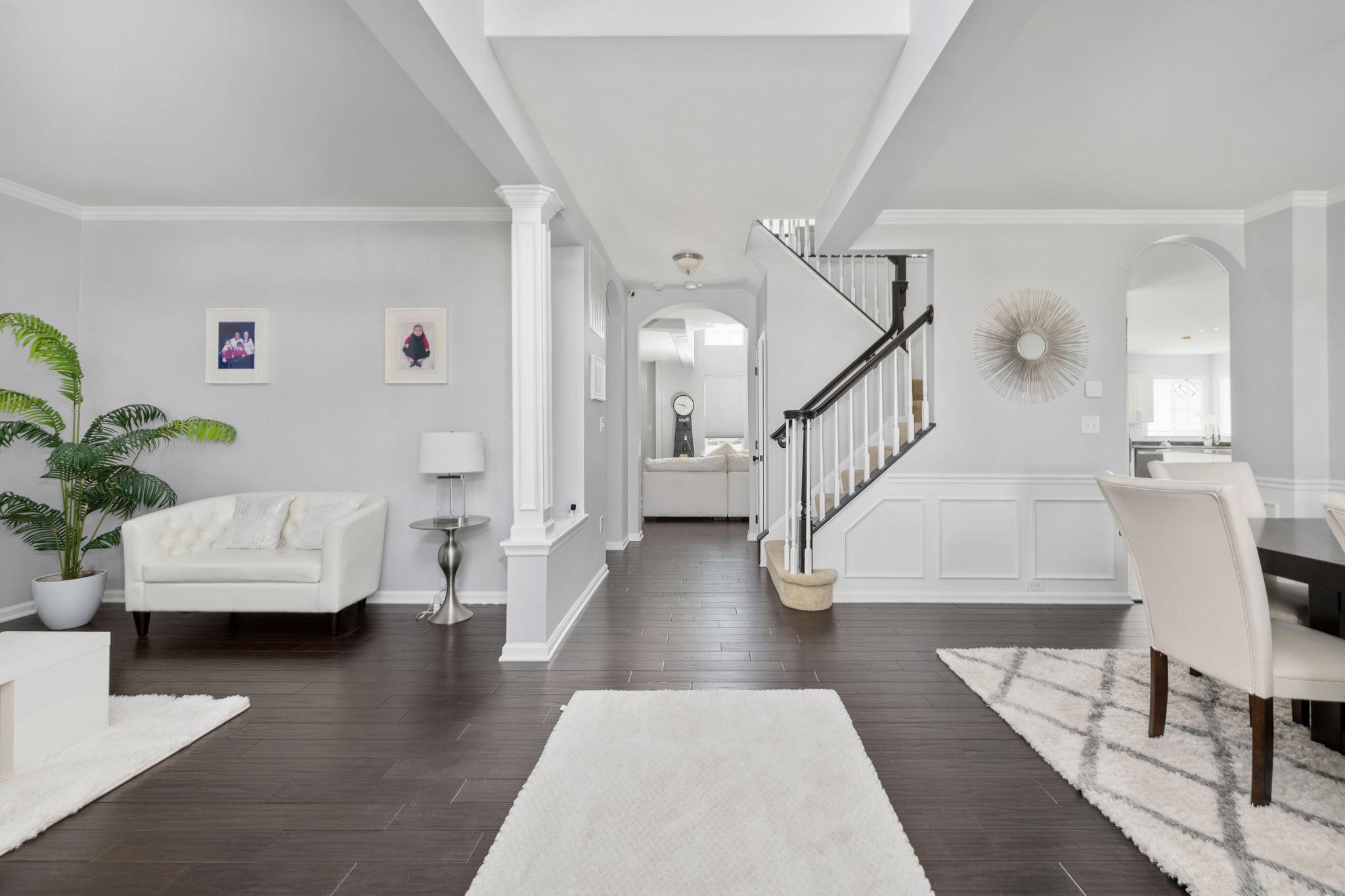 127 COACHMAN CIRCLE