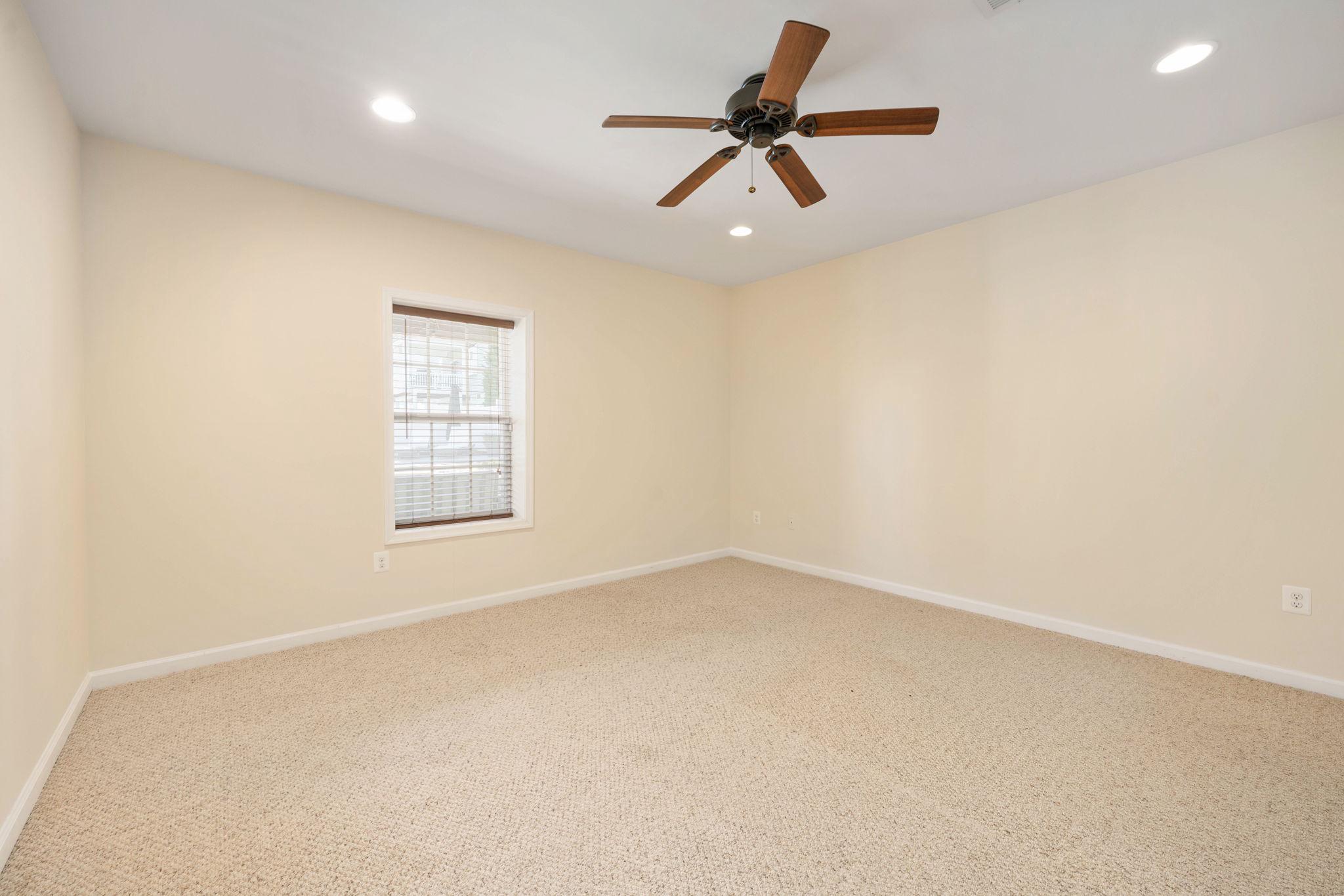 127 COACHMAN CIRCLE