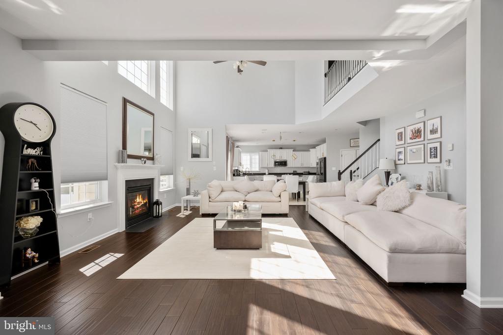 127 COACHMAN CIRCLE