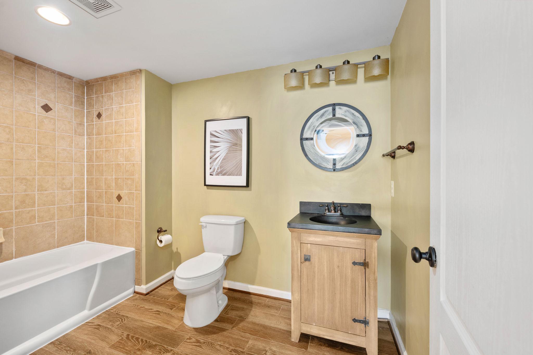 127 COACHMAN CIRCLE
