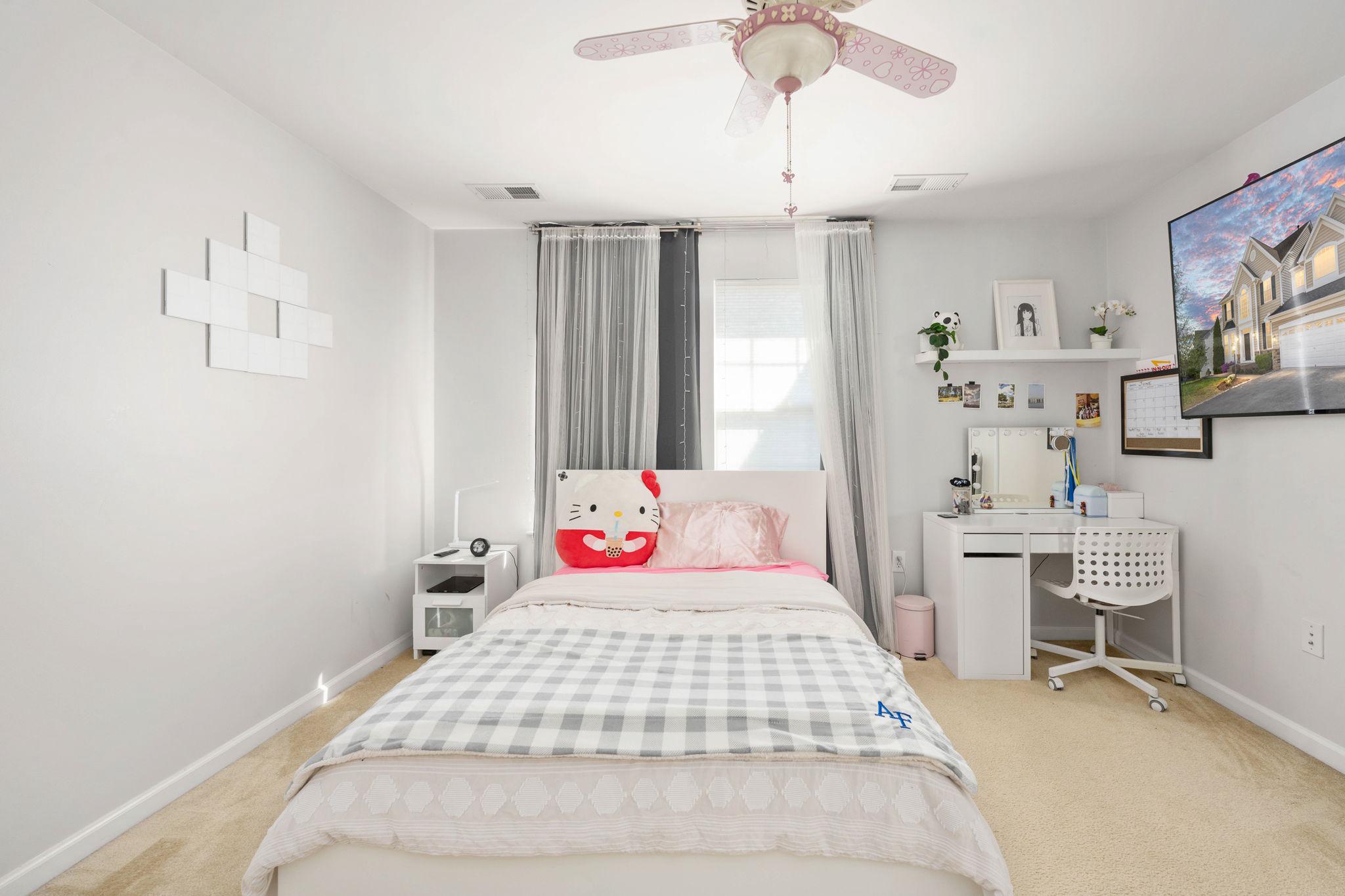 127 COACHMAN CIRCLE