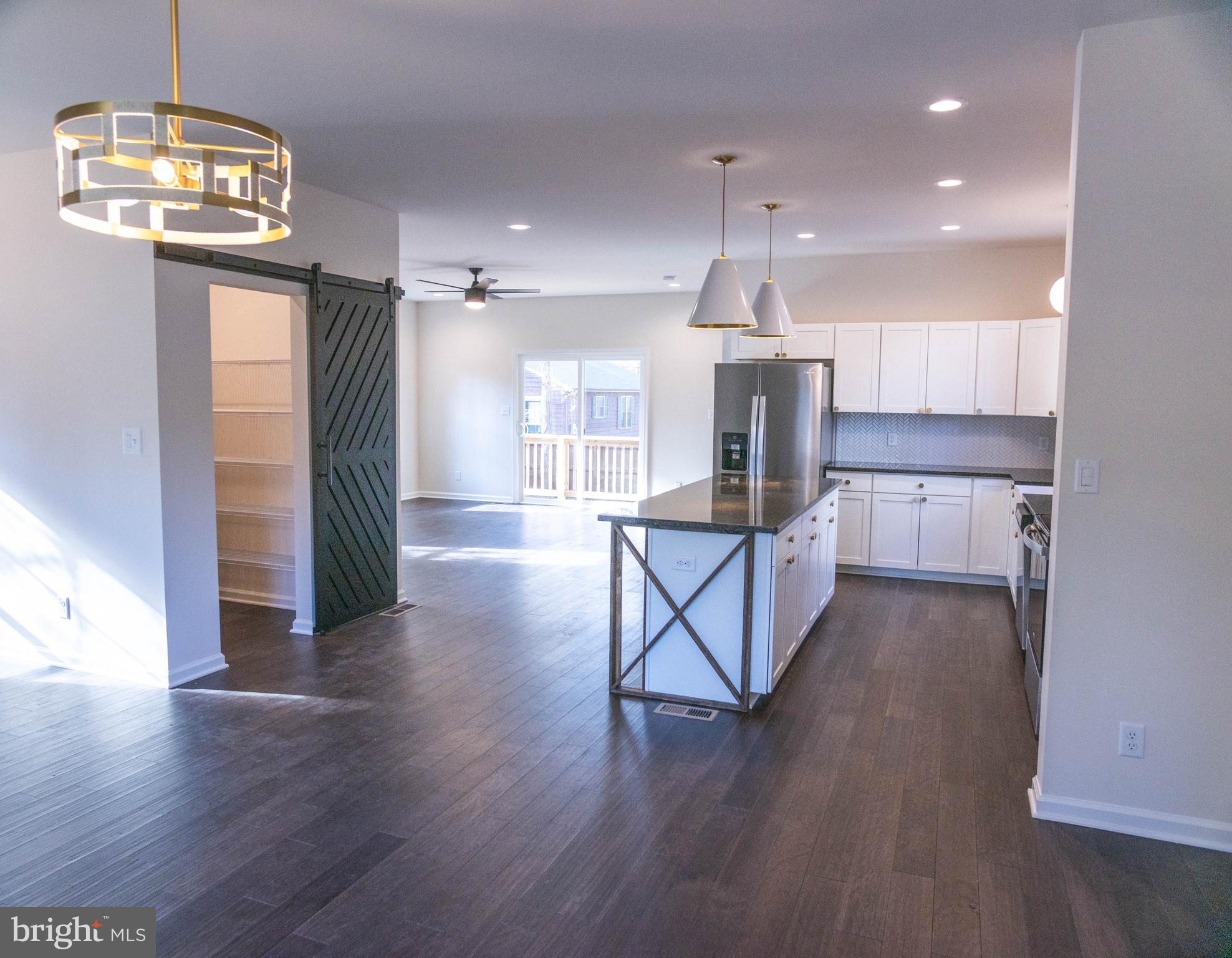 123 8th Street