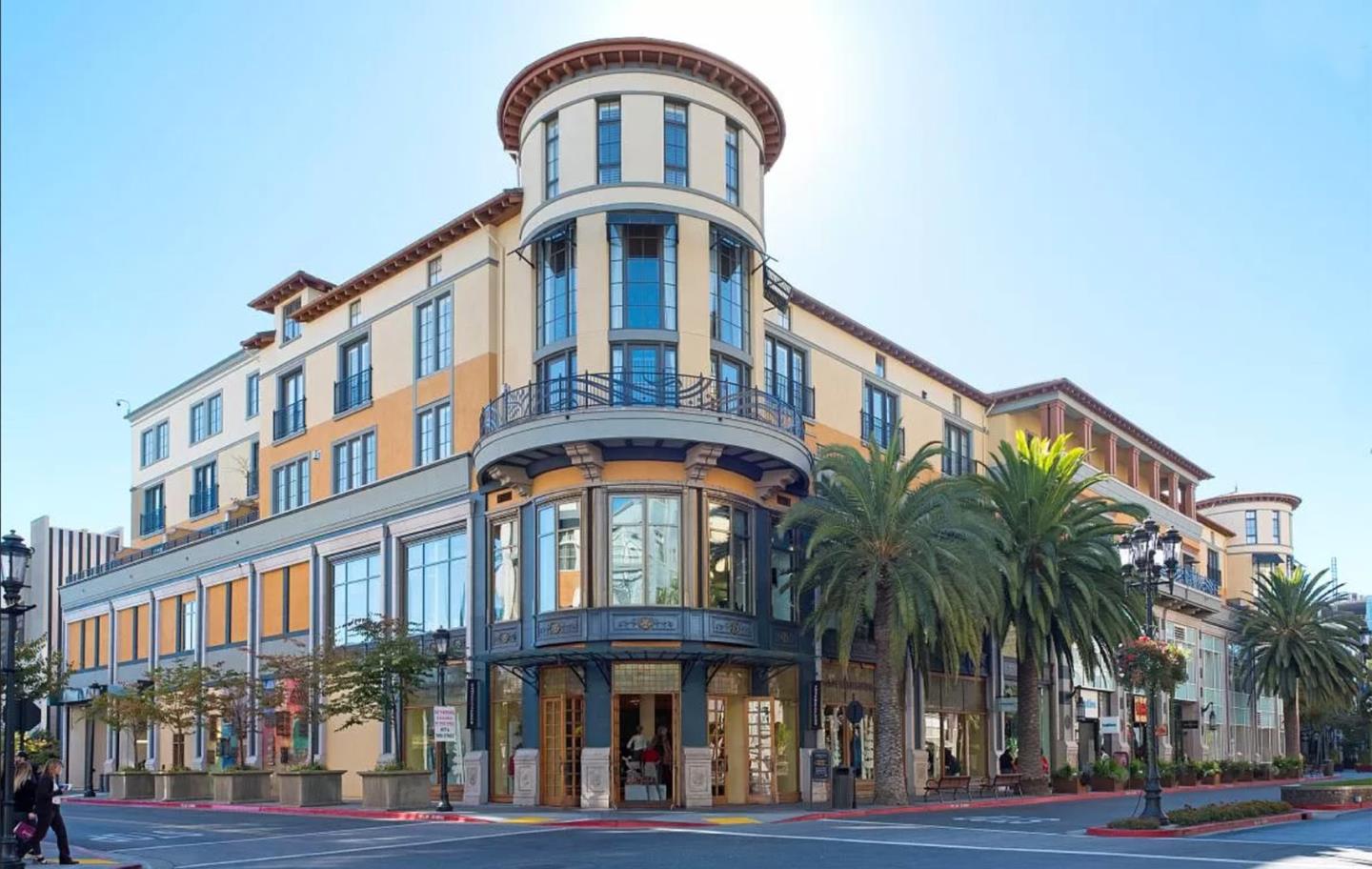 1293 Greenbriar Avenue