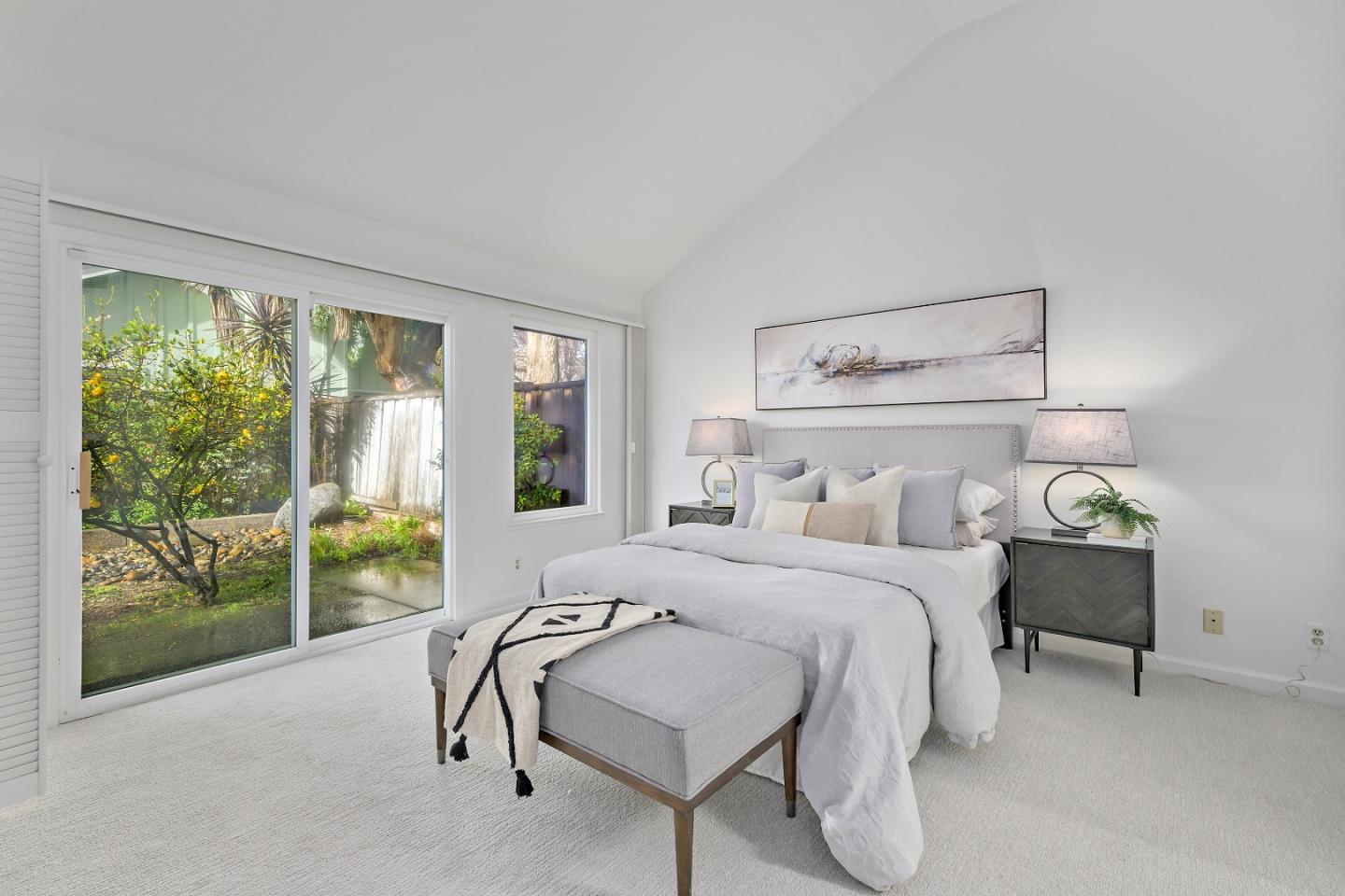 1293 Greenbriar Avenue