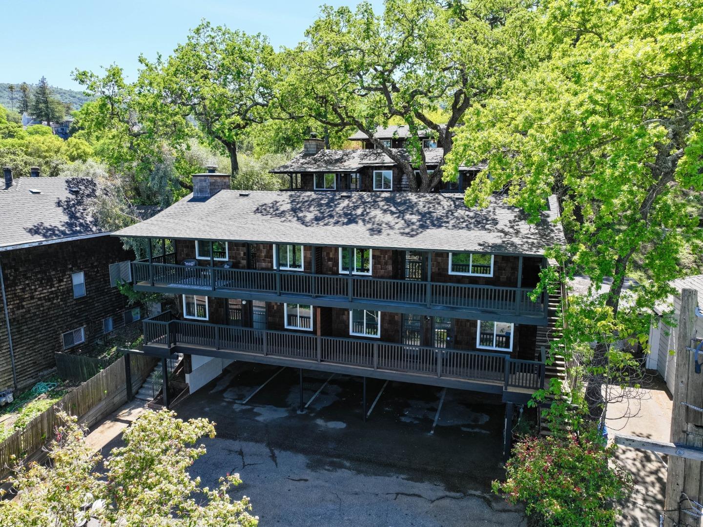 109 Cleland AVE