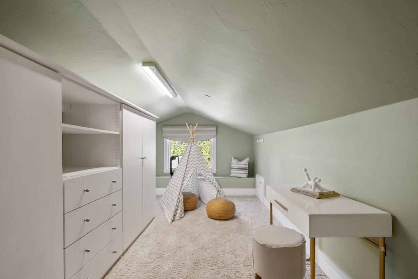 105 Highland Avenue