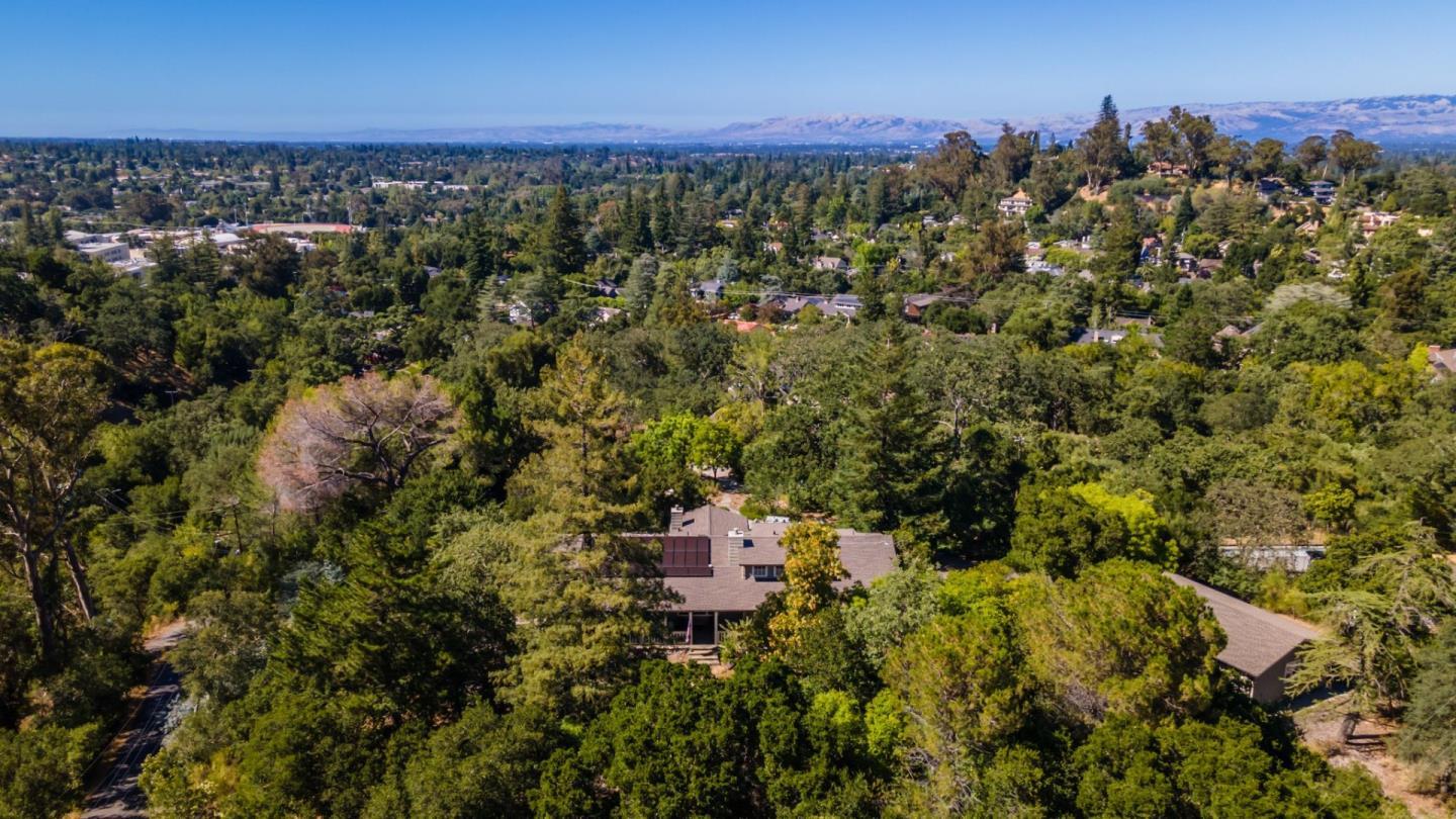 105 Highland Avenue