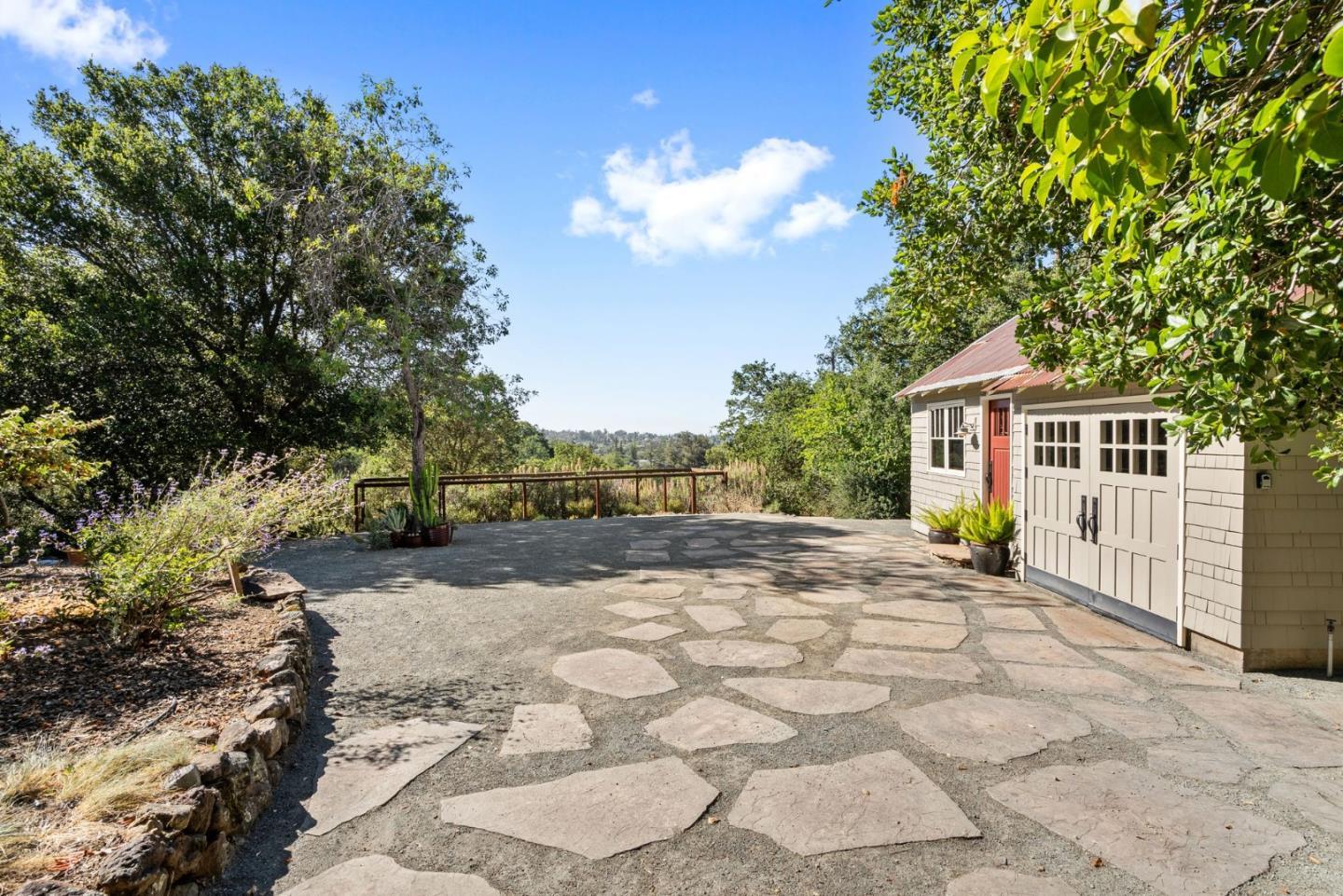 105 Highland Avenue