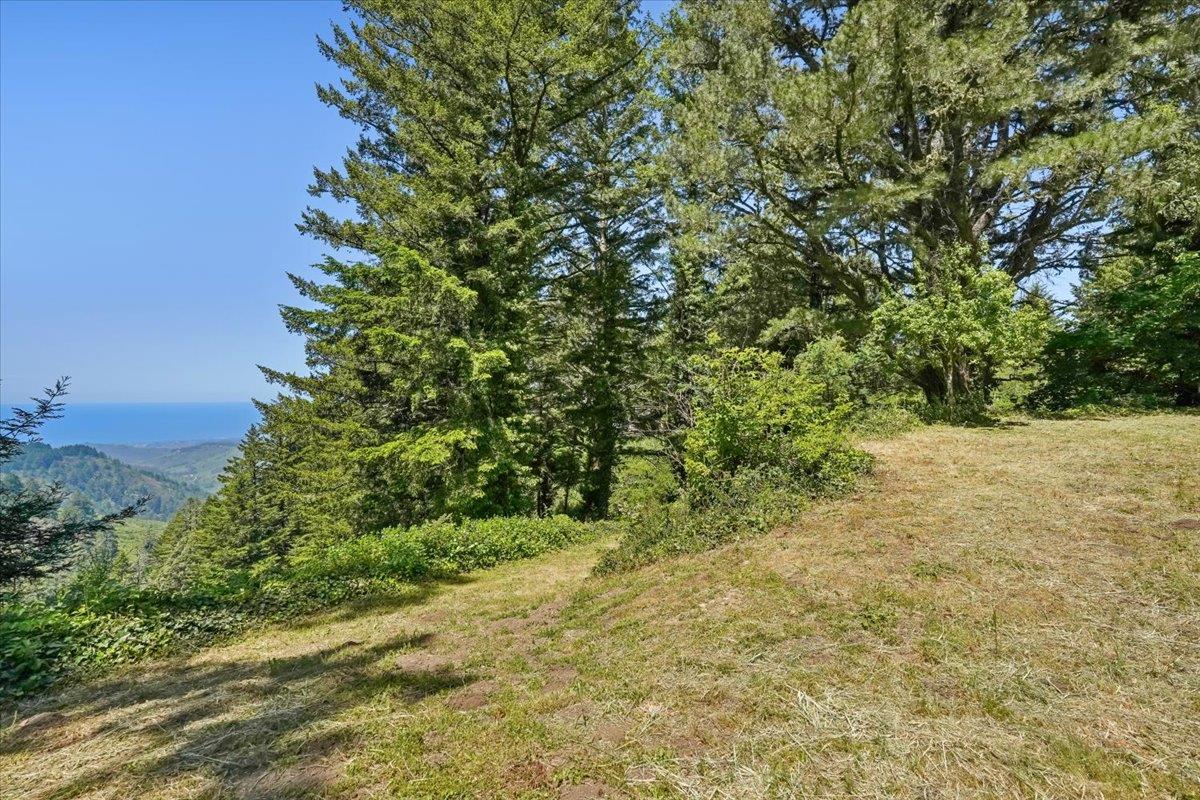 12960 Skyline Boulevard