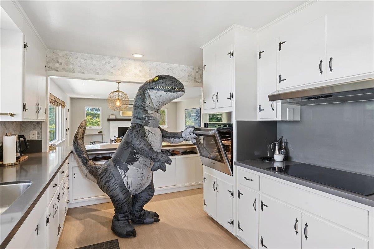 12960 Skyline Boulevard