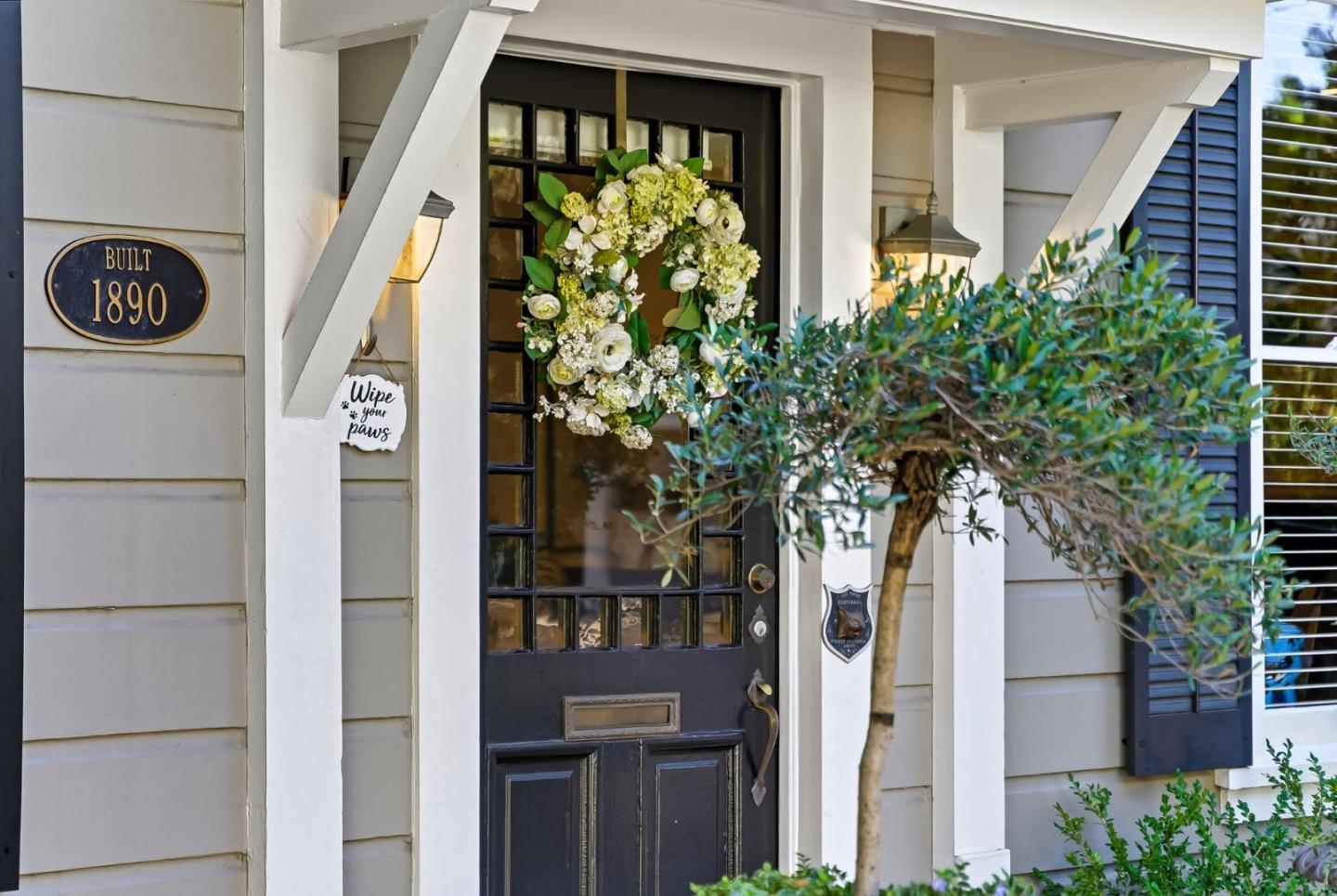 120 Oak Meadow Drive