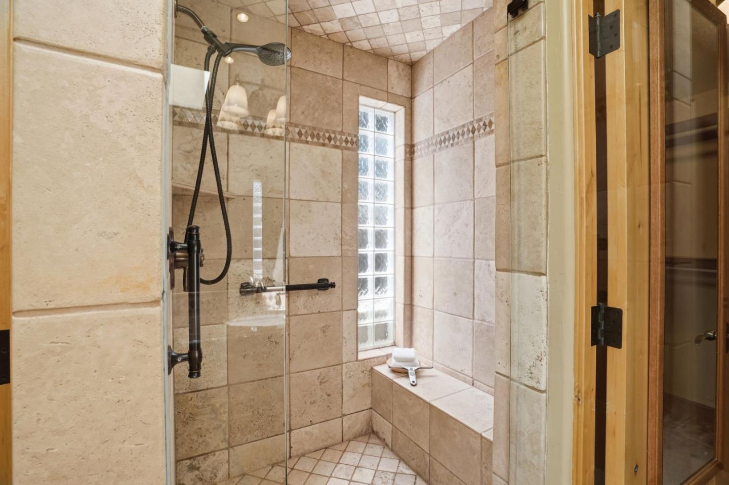 17660 Vineland Avenue