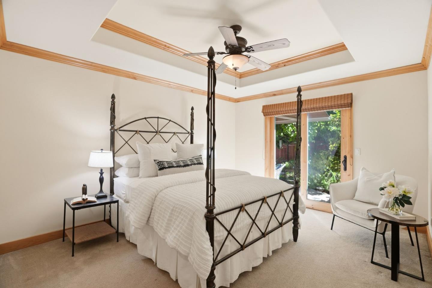 17660 Vineland Avenue