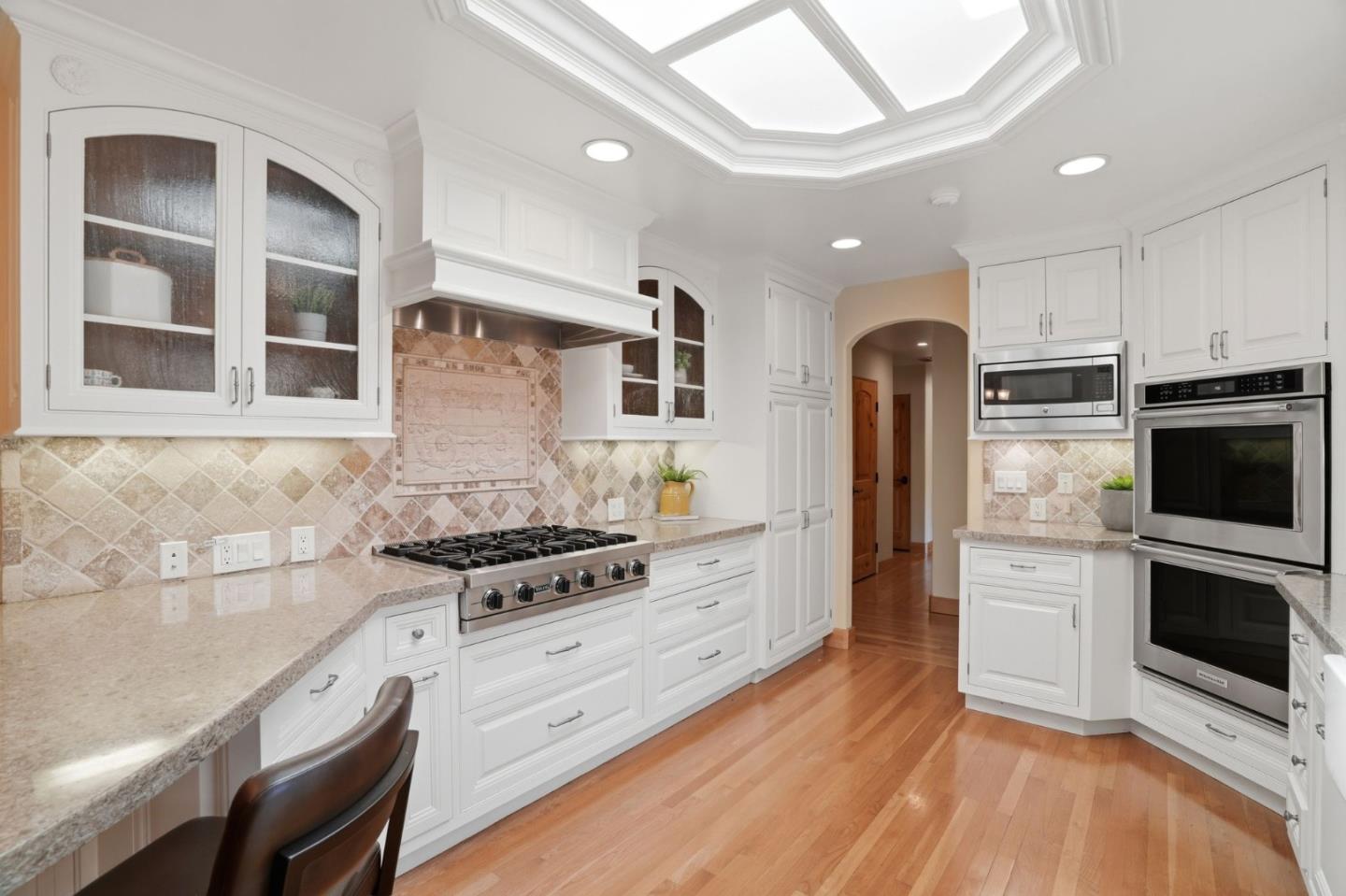 17660 Vineland Avenue