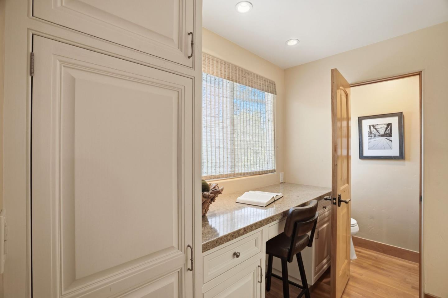 17660 Vineland Avenue