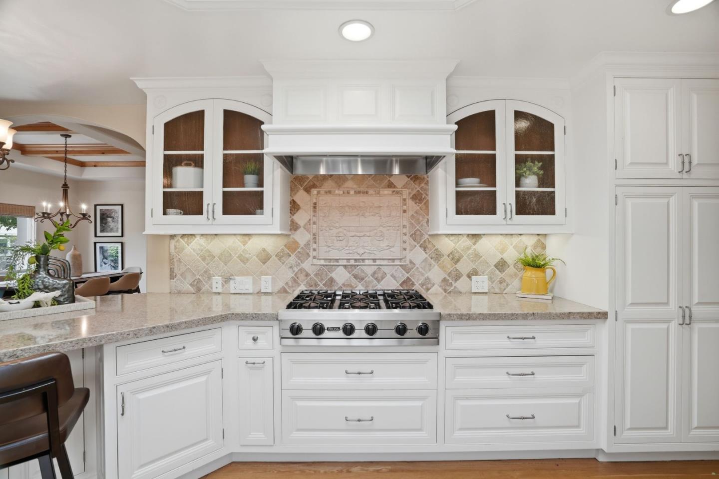 17660 Vineland Avenue