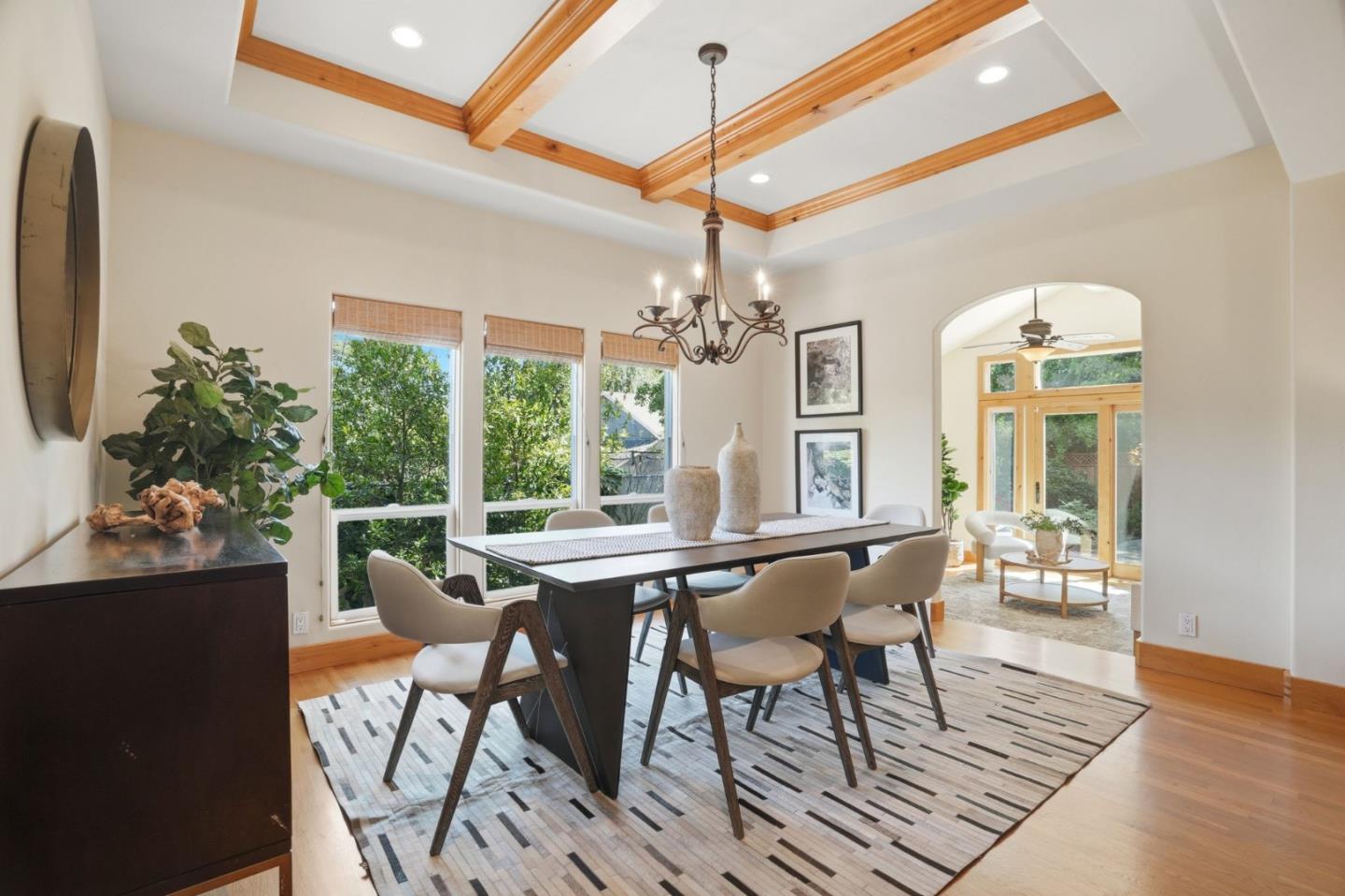 17660 Vineland Avenue