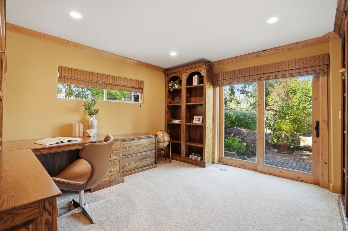 17660 Vineland Avenue