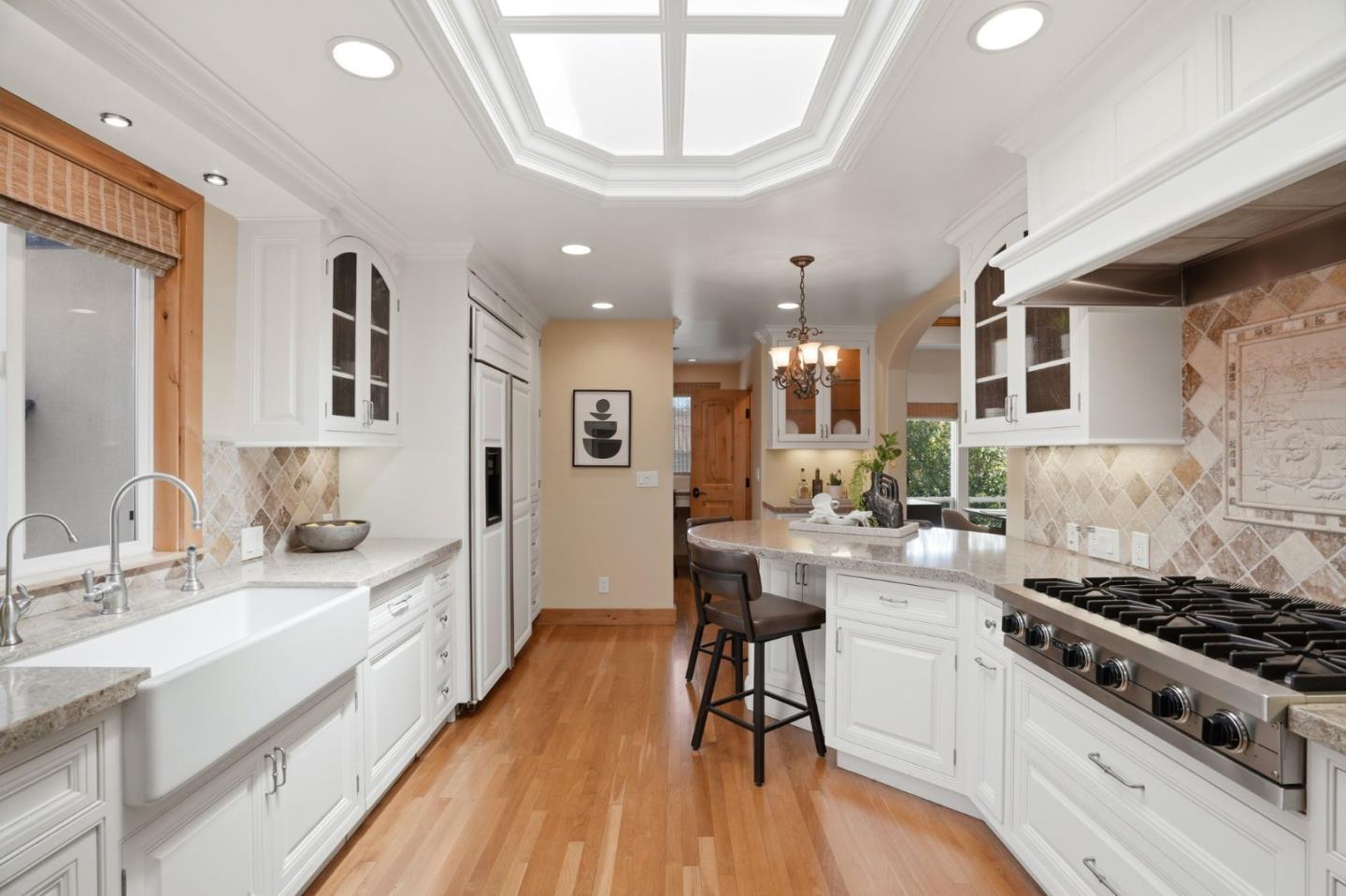 17660 Vineland Avenue