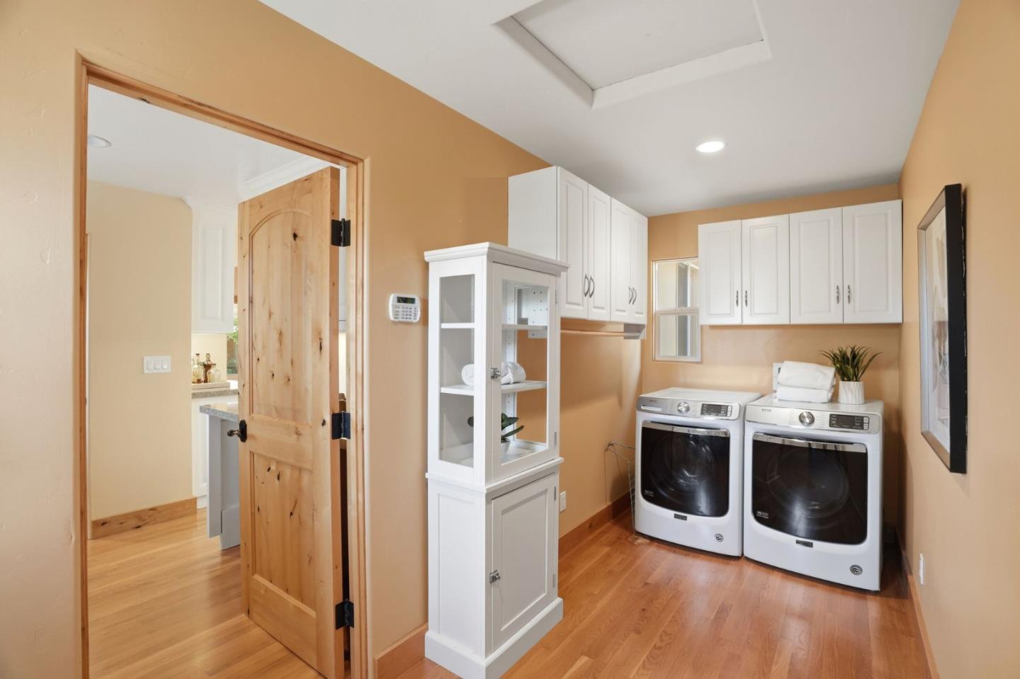 17660 Vineland Avenue