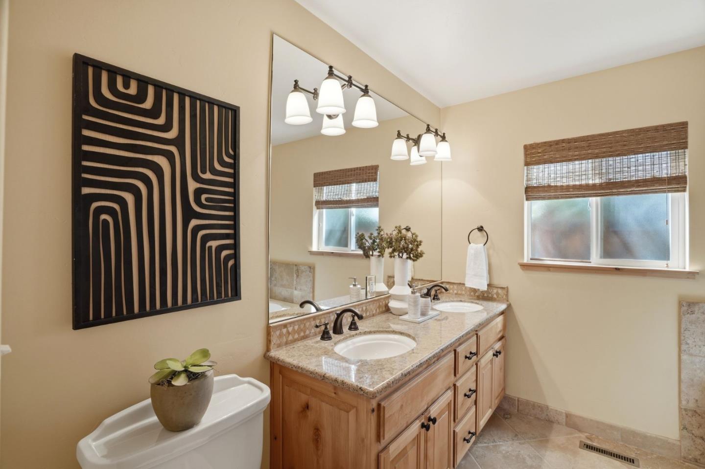 17660 Vineland Avenue