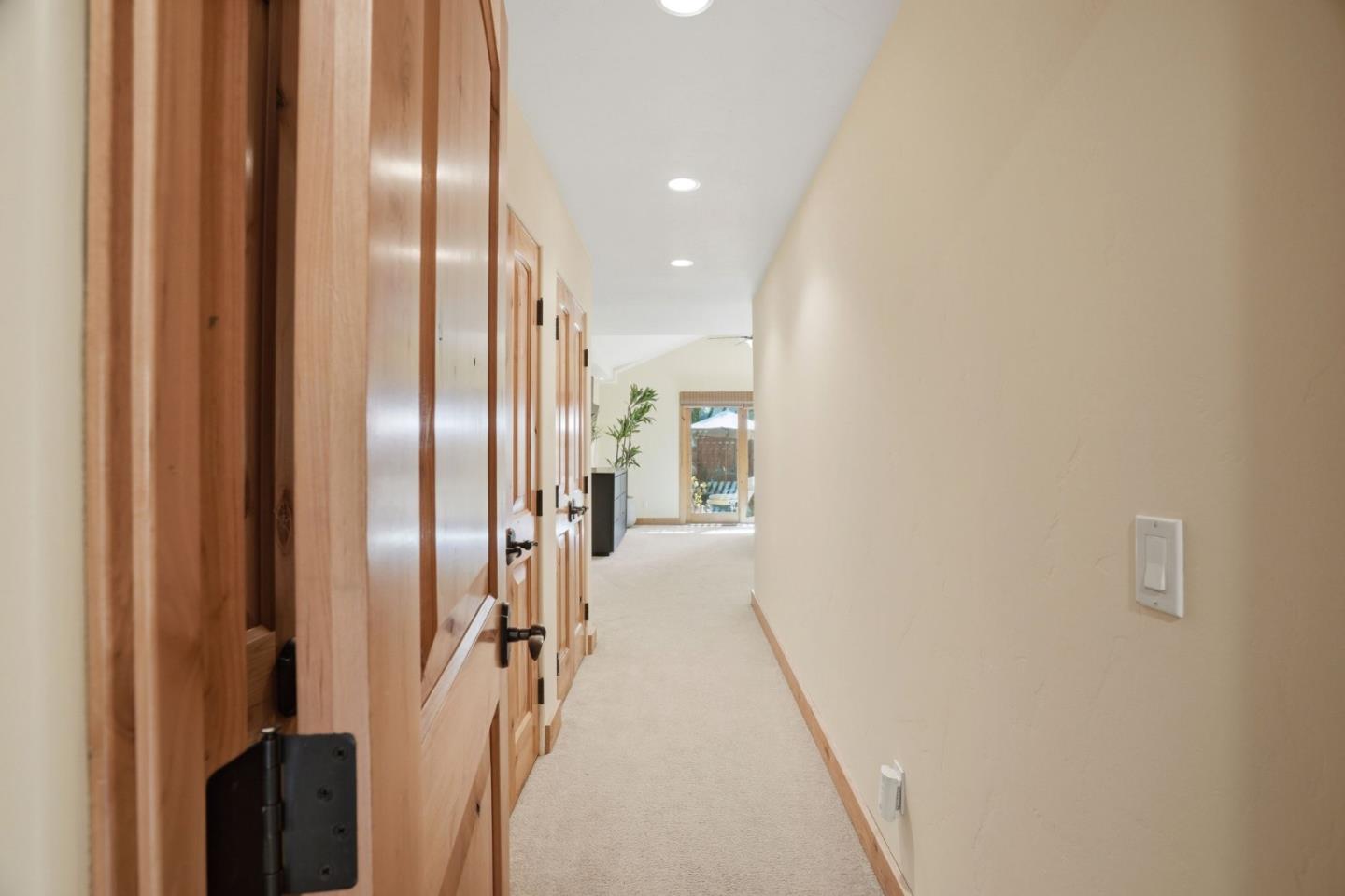 17660 Vineland Avenue