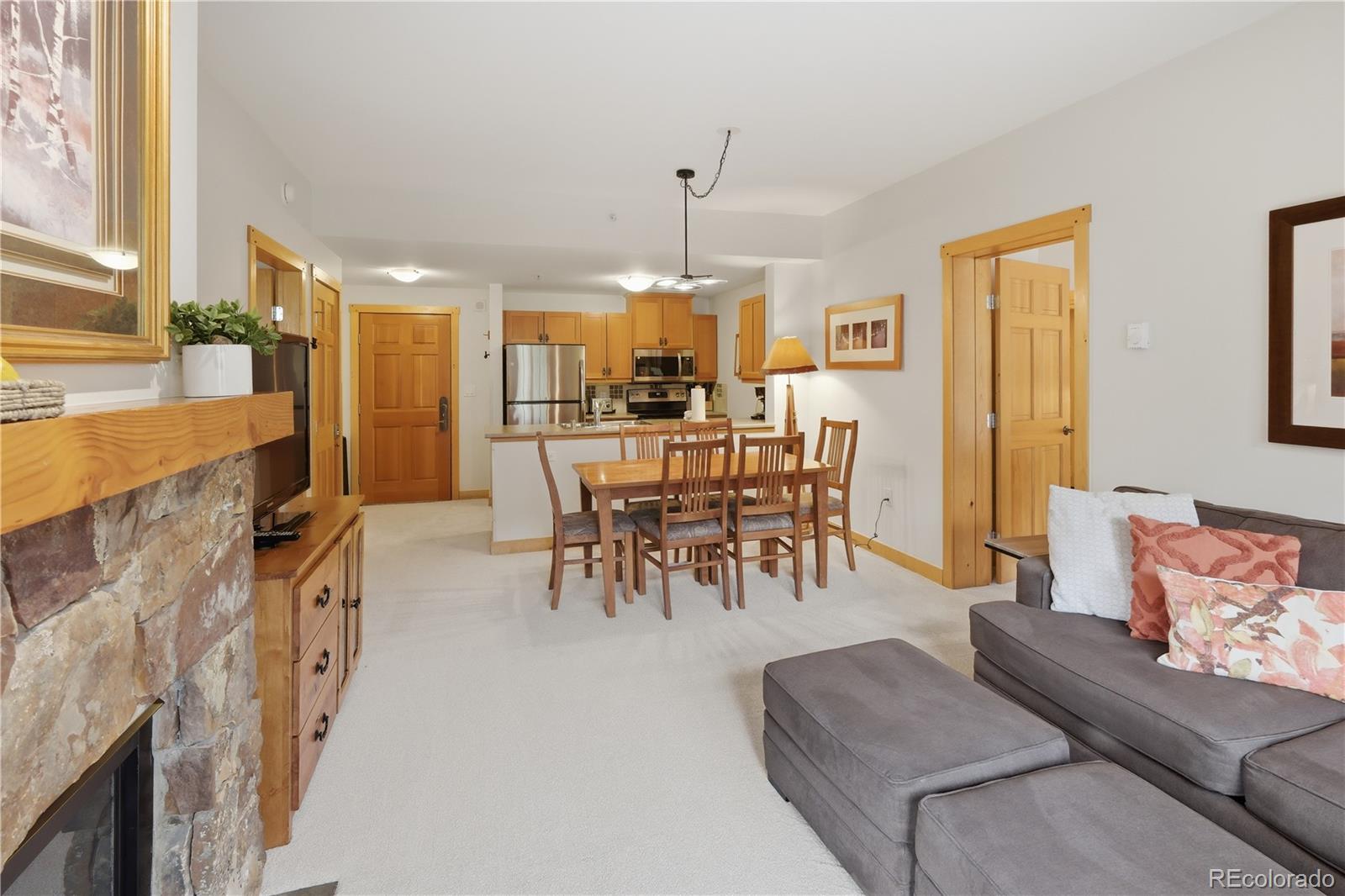 910 Copper Road Unit: 202
