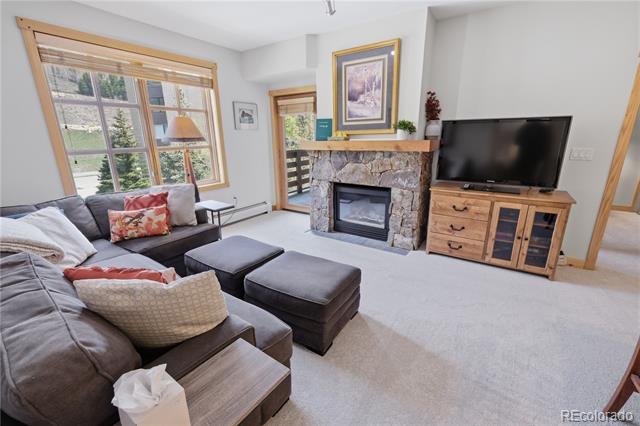 910 Copper Road Unit: 202