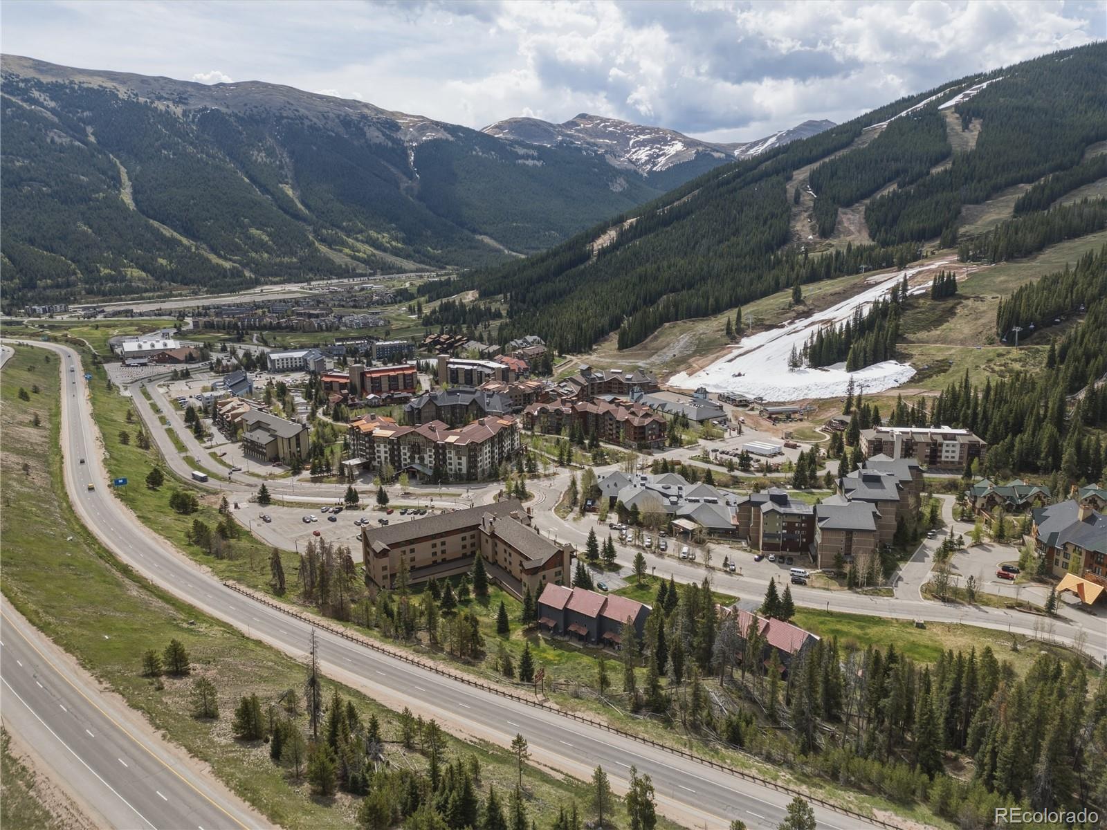 910 Copper Road Unit: 202