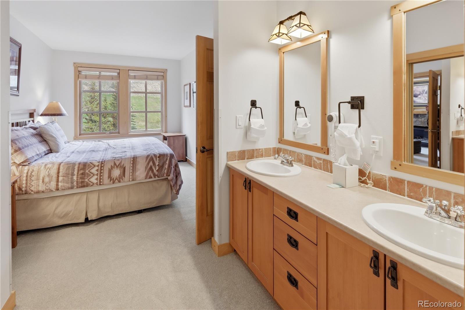 910 Copper Road Unit: 202