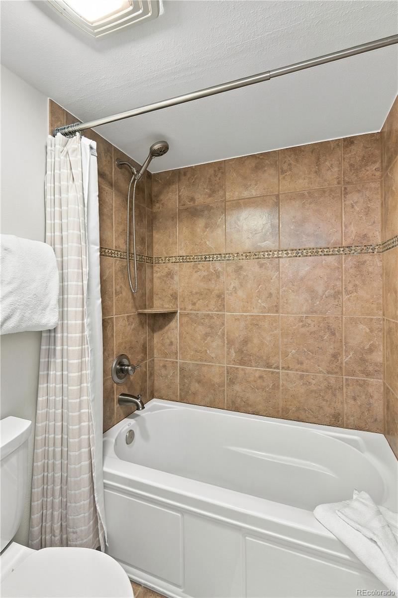 120 E La Bonte Street Unit: 306