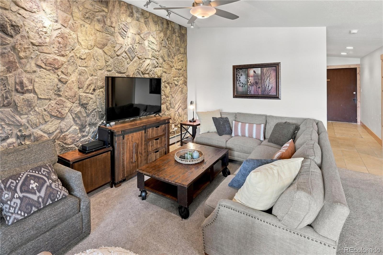 120 E La Bonte Street Unit: 306